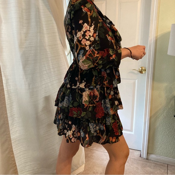 ❗️SOLD❗️Alice + Olivia Dress - Picture 10 of 11